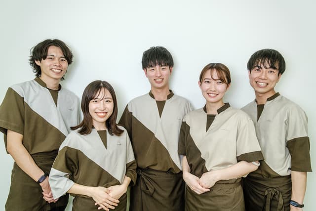セラピスト