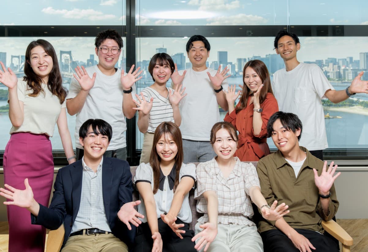 部署紹介サムネイル1